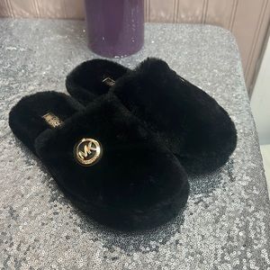 MICHAEL KORS slippers